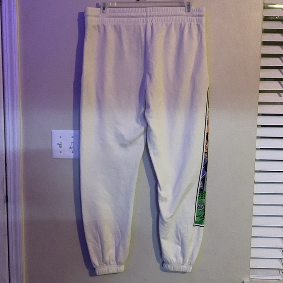 Disney Juniors' 100 Years Celebration Graphic Jogger Pants‎ Size 15/17 - Picture 8 of 9